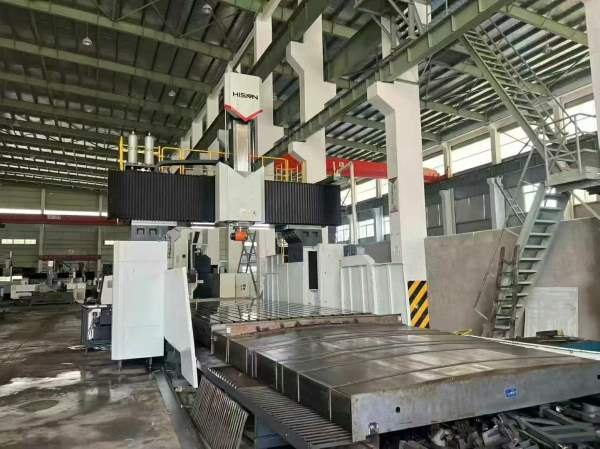 海天3/6米重型龙门加工中心，带自动铣头