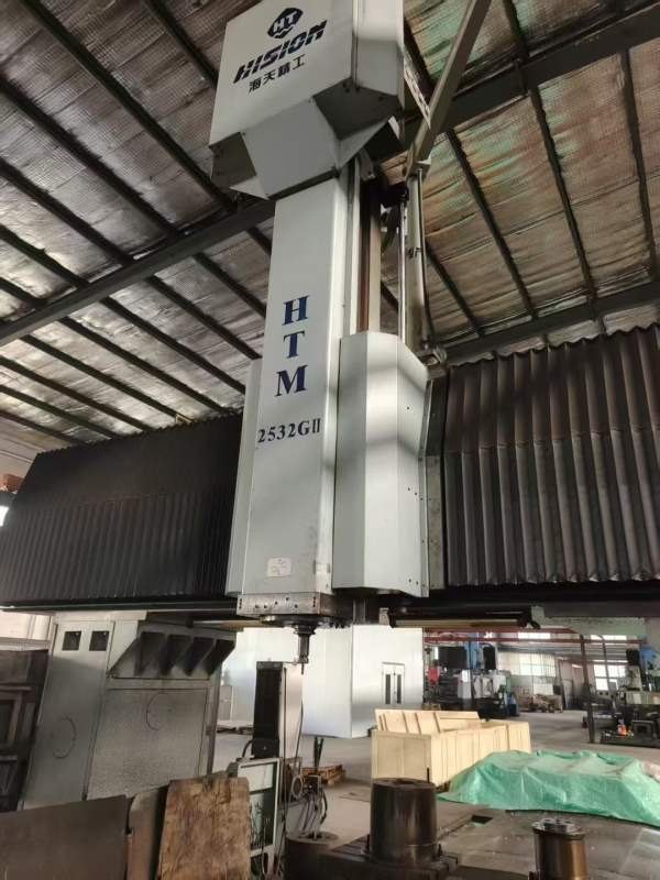 刚刚买下2台满配海天重型6米龙门，工作台2.5米6米，门.