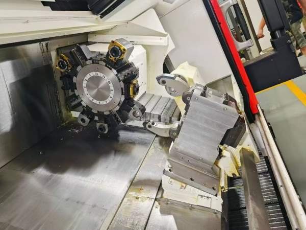 日本mazak300MAL2023年出厂车铣复合马扎克系统，只用.