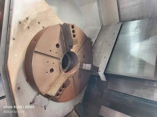 斗山PUMA700数控车床24寸三爪液压卡盘X轴行程900Z轴行.