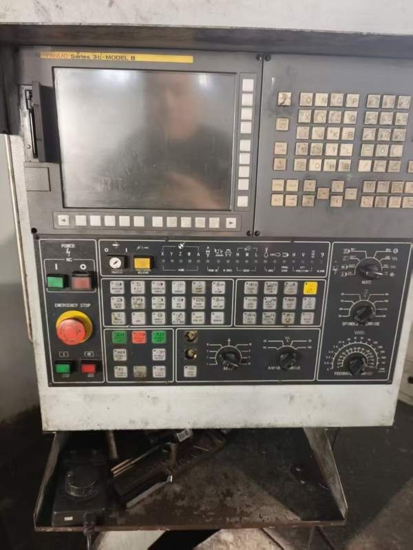 新定海天重型6米龙门，同款两台。工作台2.5米6米，门.