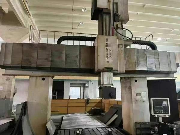 中捷6龙门五面体铣镗床2.5/6米工作台，门宽3.1米，门.