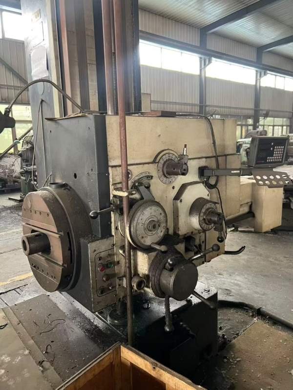 汉川T611C/4编号061行程范围：X轴1800mm、Y轴1200mm、.