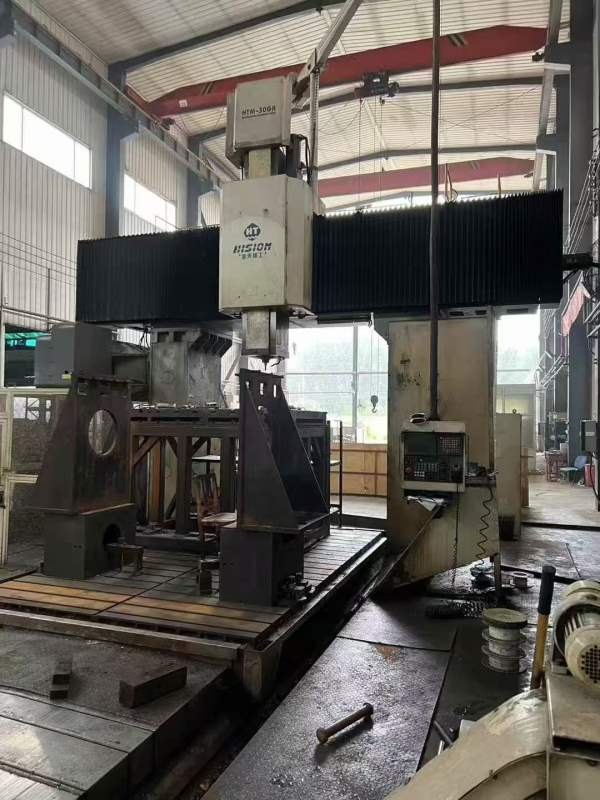北京工厂拿下一批精品机床 全部安装少用 工期紧张 便.