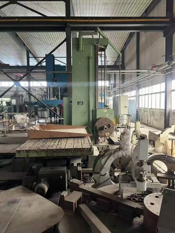 北京工厂拿下一批精品机床 全部安装少用 工期紧张 便.