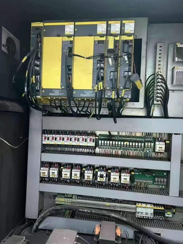 苏州纽威1806H加工中心工作台尺寸:1800800mm三轴行程:.