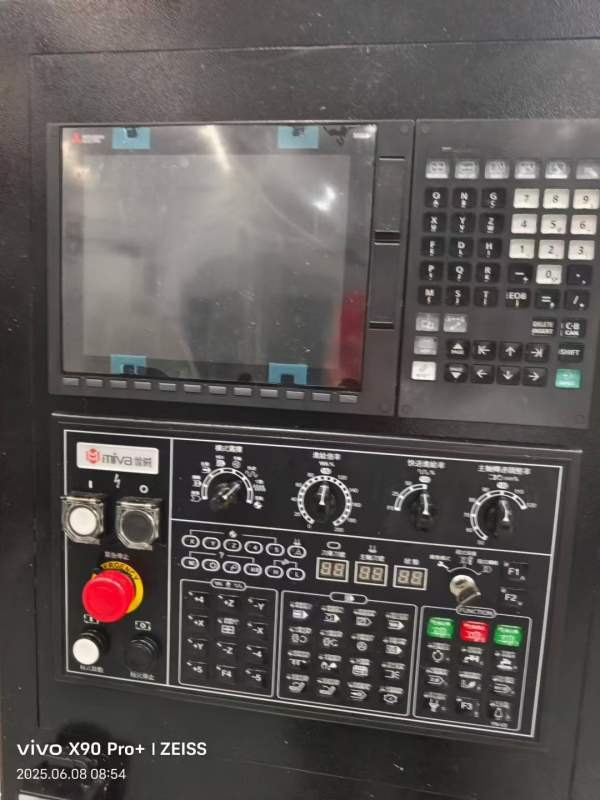 基本全新米威855加工中心同款6台