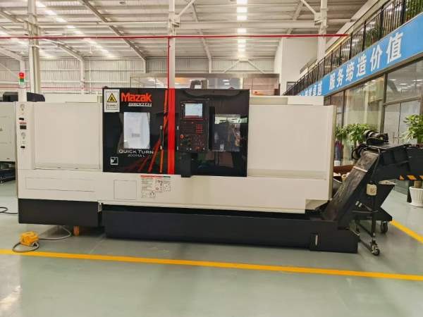 日本mazak300MAL，只用了400小时，加工长度1650车铣复.