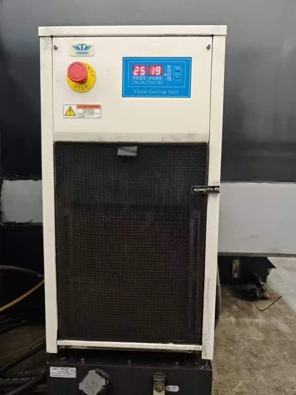 刚刚拿下一台创胜特尔1890数控铣床，加工中心，发那科.