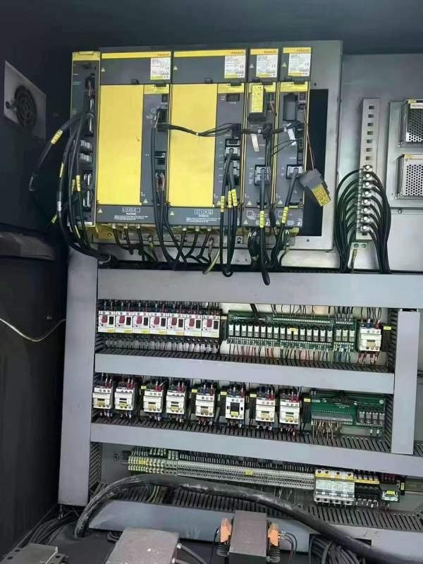 苏州纽威1806H加工中心工作台尺寸:1800800mm三轴行程:.