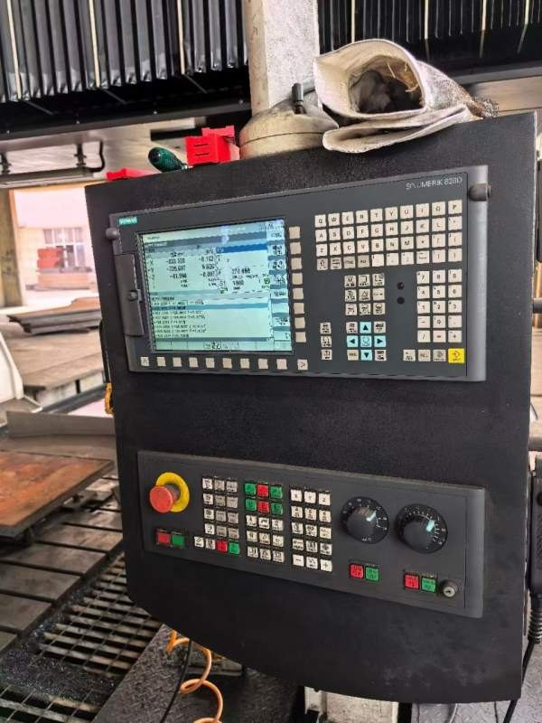 浙江长兴刚刚买下一台2020年重型纽威2580HZ，工作台2..