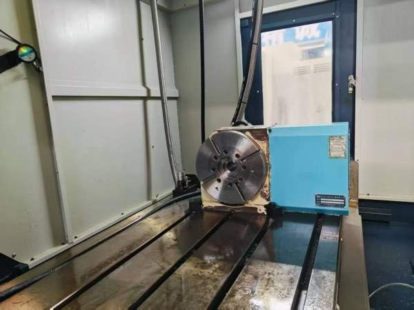 中心出水，加大1500/700工作台，对刀议，探头检测刀，.