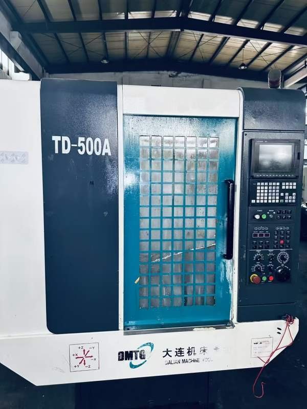 新到大连T500钻攻机一台产于2015年，16刀，170四轴带.