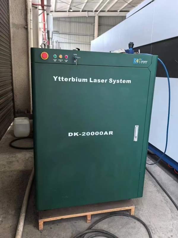 出售：20000W大科激光。型号：DK6025D-20000W，功率：.