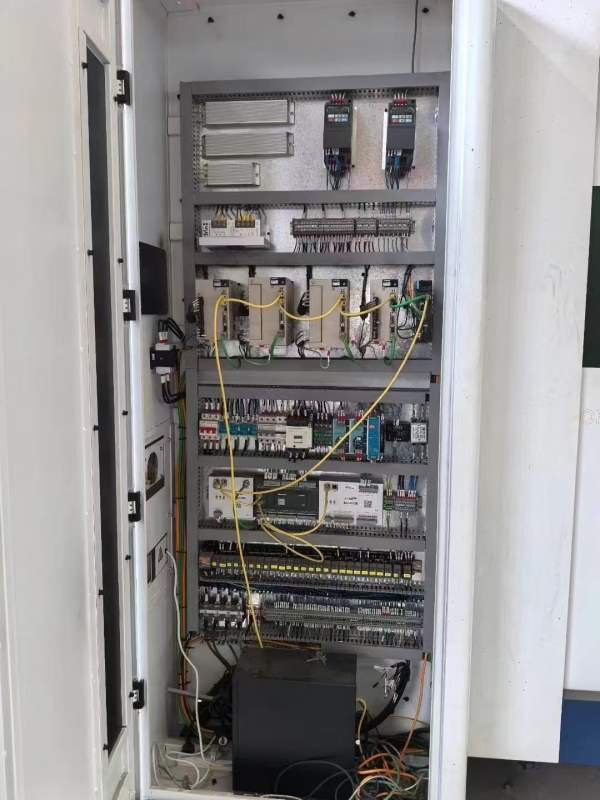 出售：20000W大科激光。型号：DK6025D-20000W，功率：.