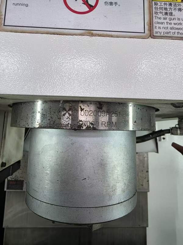 准新1150加工中心到货一台，三轴线规，bt40主轴带320.