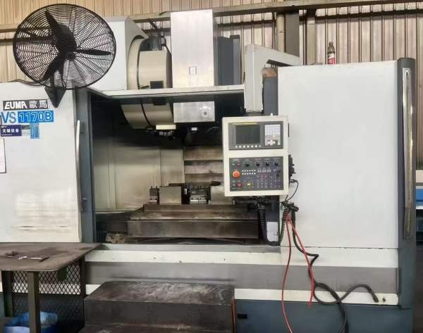 台湾欧玛VS1170B立式加工中心，行程1100/700/700，BT5.