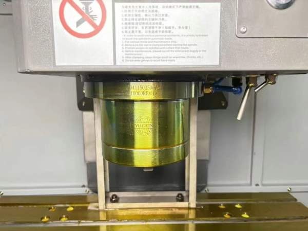 全新双鸟加工中心，日本THK导轨有三菱，发那科系统，.
