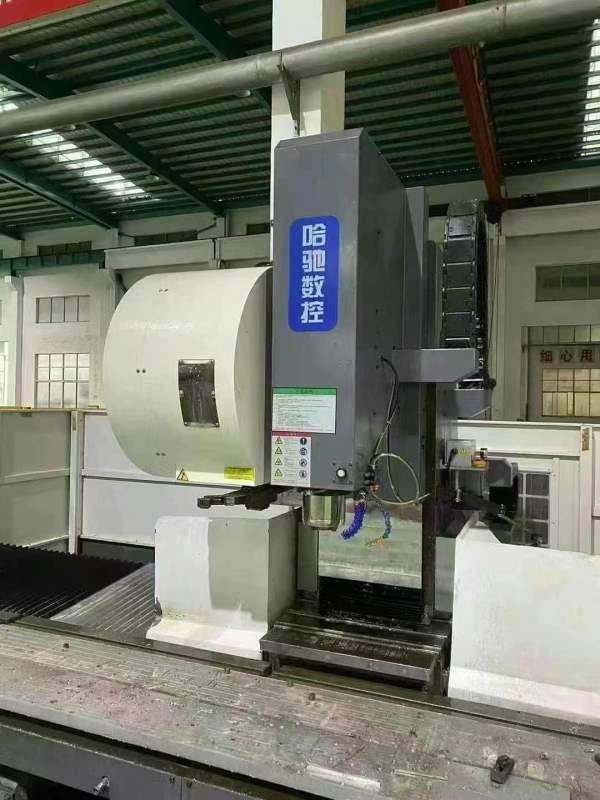 后一台，哈驰数控4500型材加工中心 ，差不多就出手。.