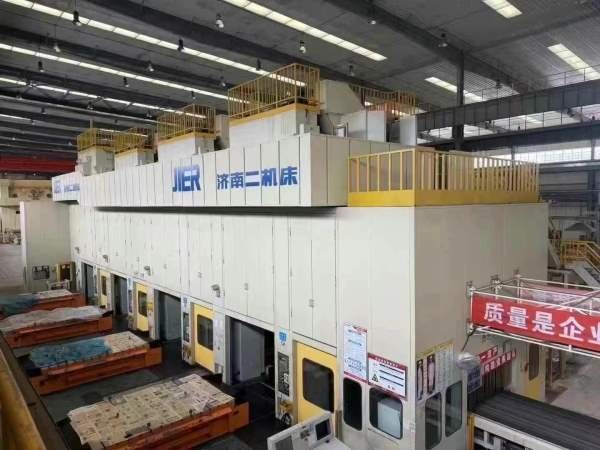 济南二机4序7轴ABB全自动机械压机冲压线00，工作台230.