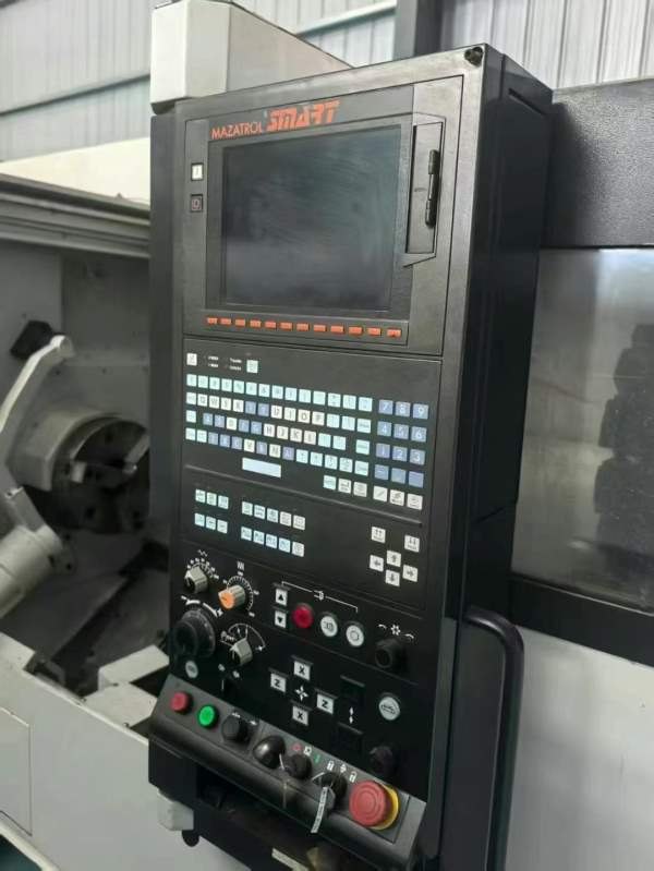 马扎克QTS350，12寸卡盘。参数如下：回转直径：830mm.