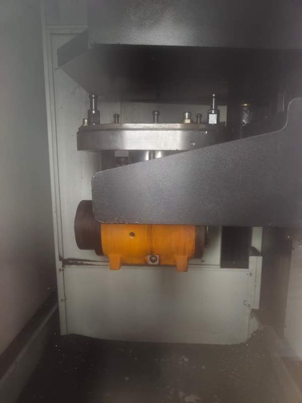 宁波军工企业刚刚买下一台海天精工GRUe2830发那科MFPL.