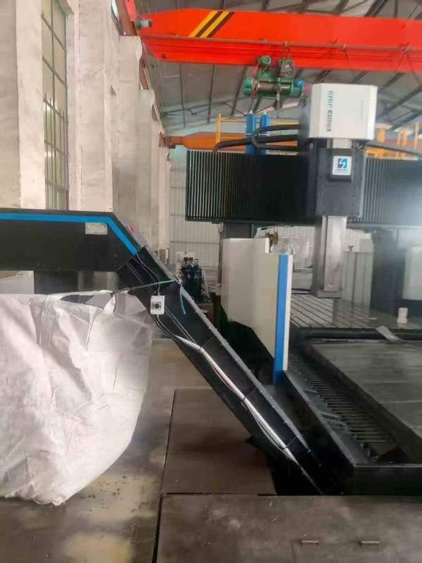 刚刚买下准新机国盛4028龙门加工中心工作台2米4米，门.