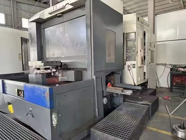 纽威500双工位卧加苏州纽威HM503T卧加双工作台交换三.