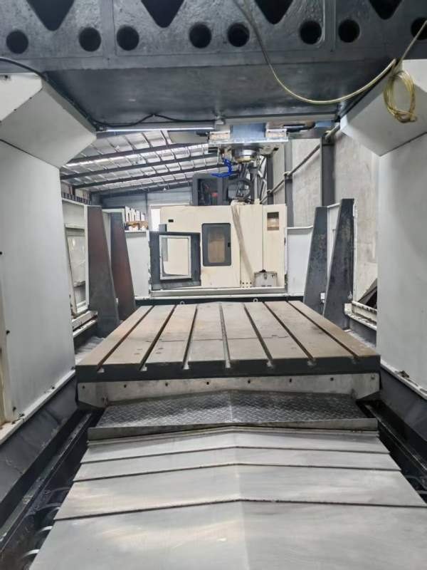 重庆买下品牌：威诺克龙门加工中心型号：VMC1520系统:.