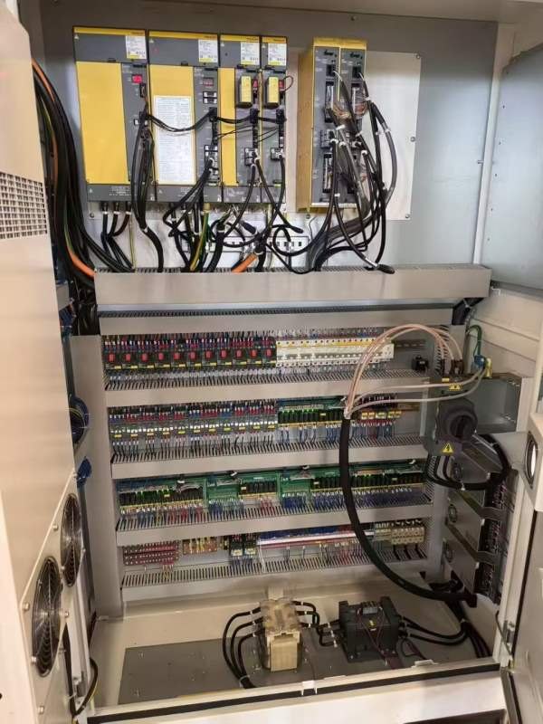 全新未用纽威2040数控龙门加工中心，三轴行程X/Y/Z：4.