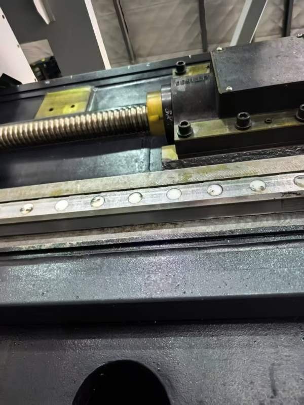 准新型重珂业2518门龙加工中心两线一硬导轨YX轴日本TH.