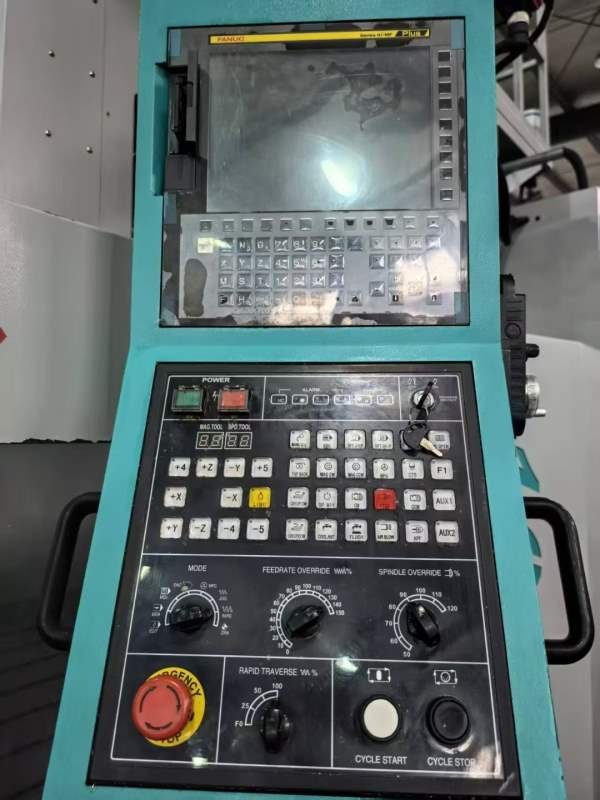 准新型重珂业2518门龙加工中心两线一硬导轨YX轴日本TH.
