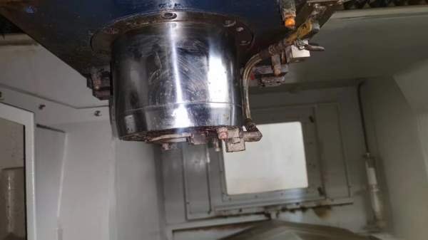 台湾匠泽H16龙门结构加工中心，原值二百六十多万一台.