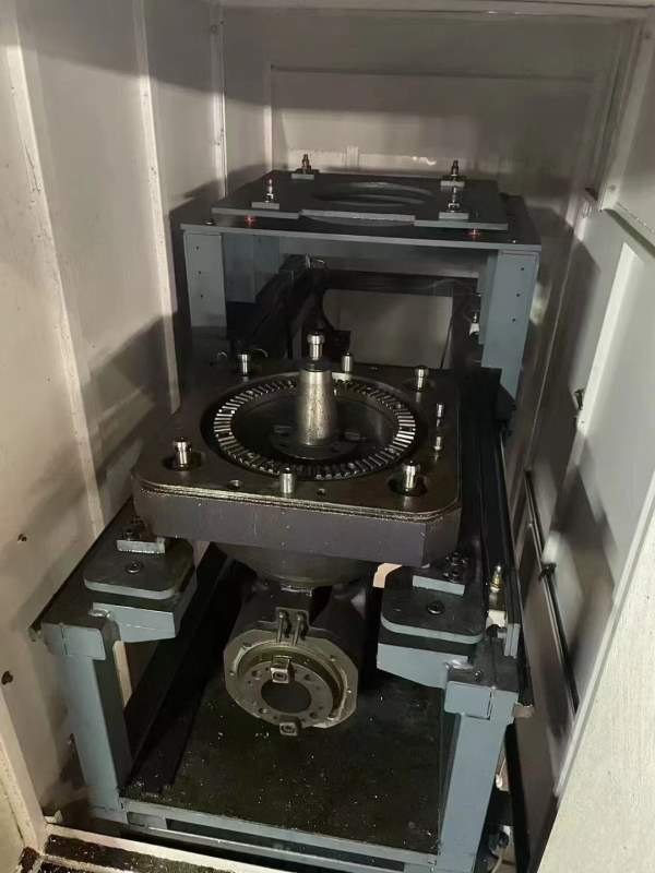 出售：台牧龙门加工中心，门宽3600，门高1800，行程13.