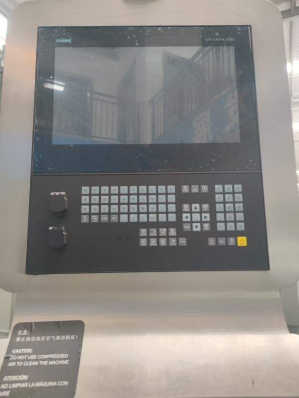 西班牙尼古拉斯40/40五面龙门加工中心西门子828D系统.