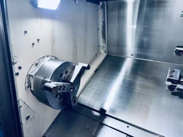 韩国斗山PUMA3050斜轨刀塔机，发那科系统，回转直径63.