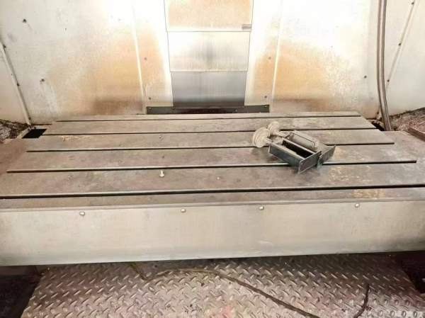 刚刚拿下一台少用台湾永鉅重型1270立加、三菱M80系统.