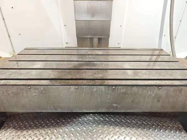 刚刚拿下一台少用台湾永鉅重型1270立加、三菱M80系统.