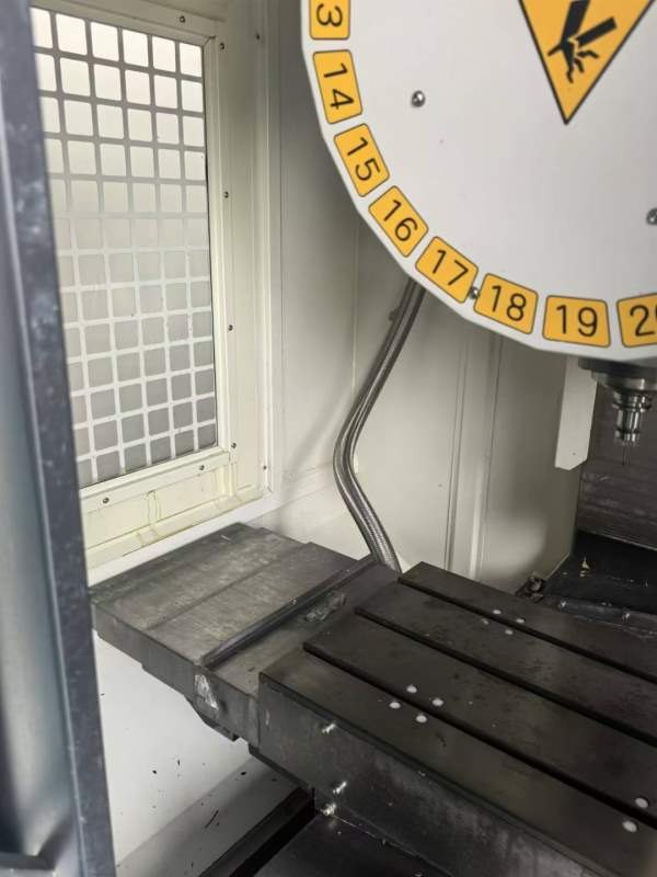 刚到仓库6台，23年的雅力士TV600钻工，发那科MFplus系.