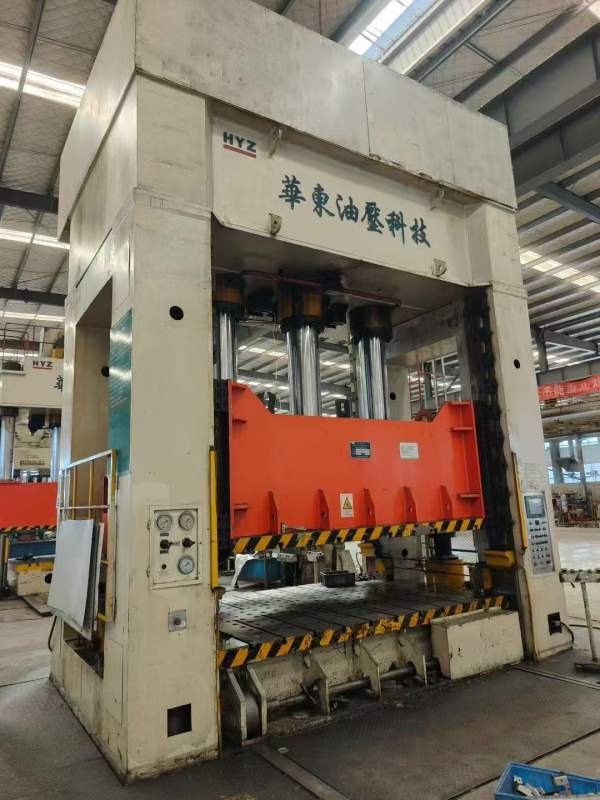工厂设备，南通华东，九九新，高配版800T框架液压机，.