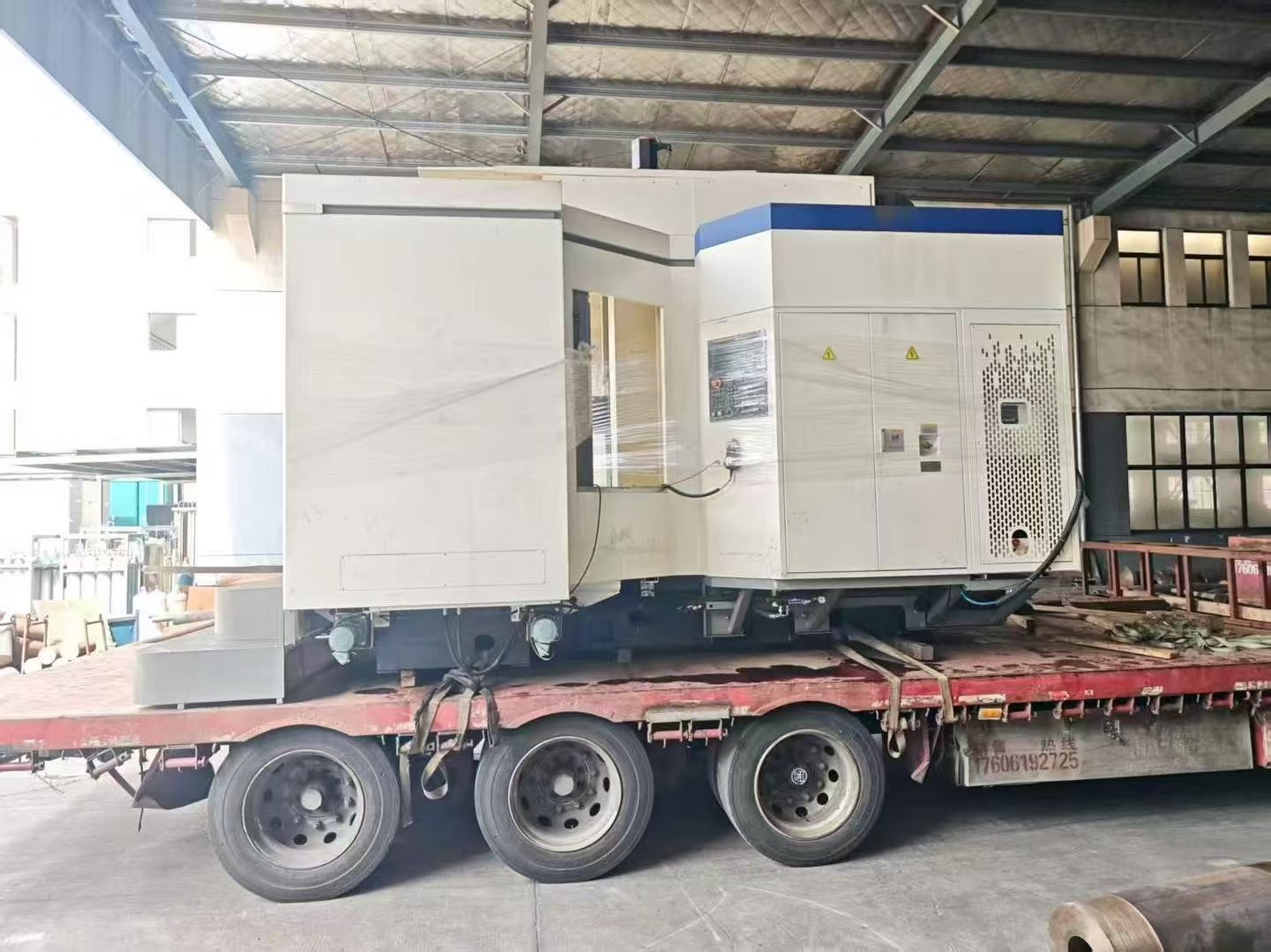 基本全新安装少用沈阳HMC-80Q单台卧式加工中心，三轴.