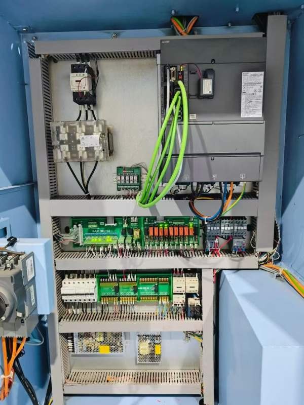 新到一台2021年欧德玛850加工中心，三菱M80系统，BT40.
