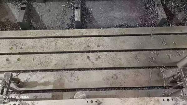 刚买一台2024年小龙门，行程两线一硬，50主轴带刀库，.