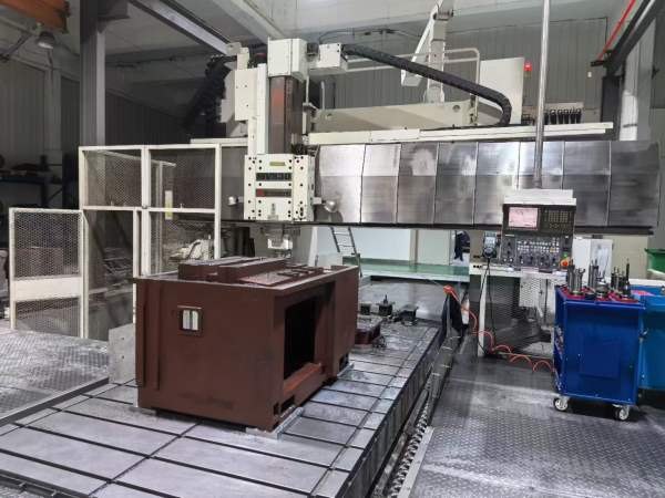 刚定原装日本三菱  动梁 龙门五面体加工中心 配置 全.