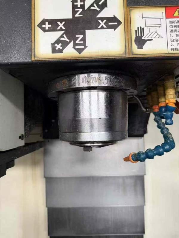 台冈，台岗重型855F加工中心，三菱m80系统，三轴45线.