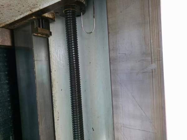 台湾远东数控镗铣床BMC-110R3，BT50主轴带齿轮箱，工.