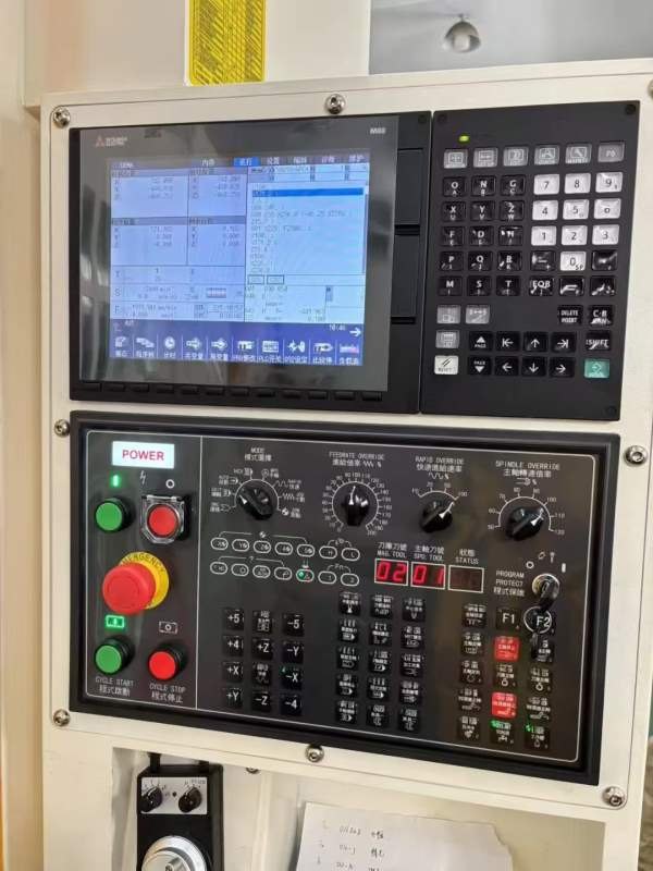 工厂刚定同款5台1160加工中心，2025年机器，三菱M80系.
