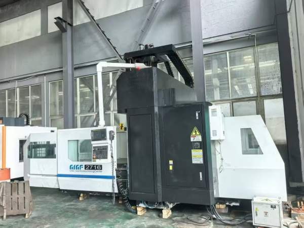 2022年准新南通国盛GMF2716T龙门数控铣床一台（发那科.