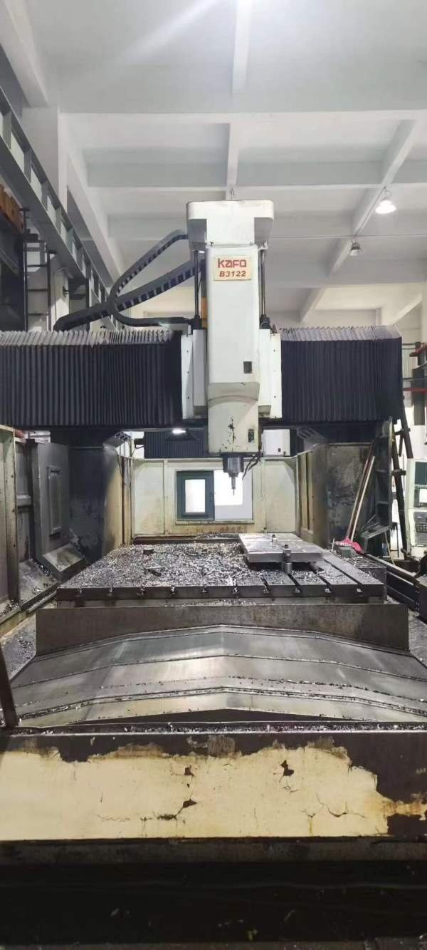 工厂在位出售高峰3022数控龙门发那科系统，两线一硬导.
