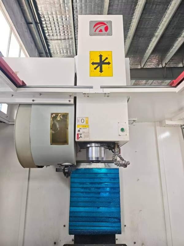 955立加新到一台华特955加工中心，发那科MF PIUS系统.